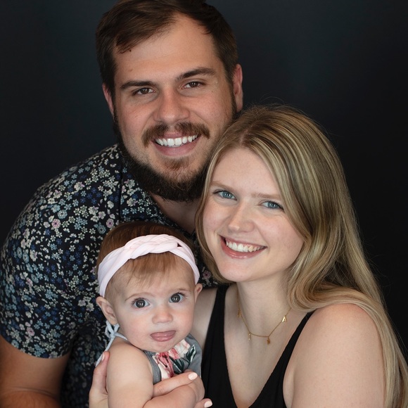 Meet your Posher, Emily - Picture 1 of 1